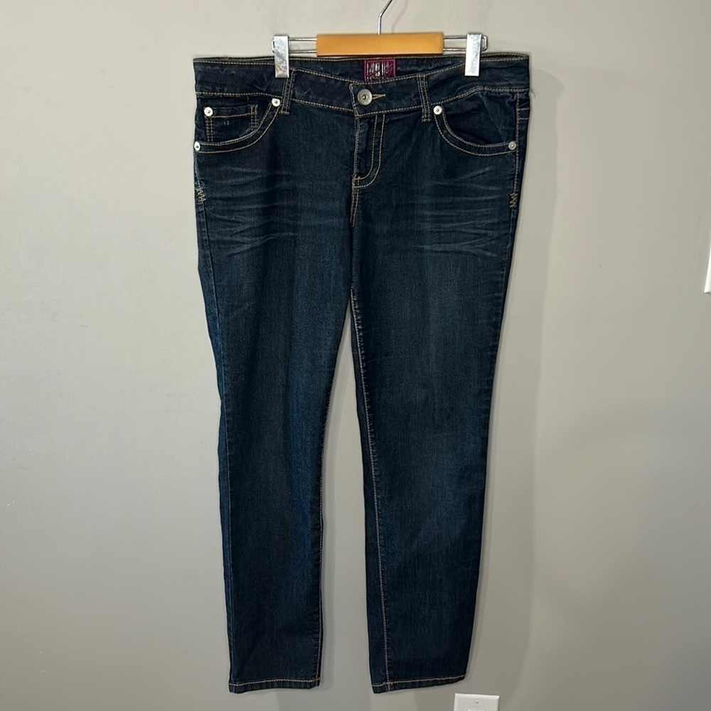 Torrid Denim Dark Blue Wash Jean Lightly Distressed Women's Size 18s